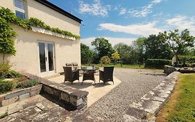 Couples Retreat In Beautiful West Devon Countryside